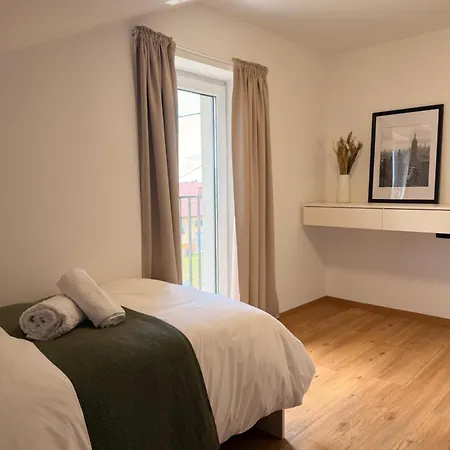 Apartma Julia *